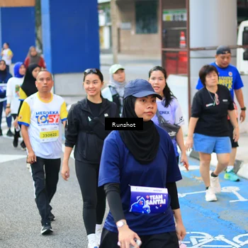 Runner Photo 4882871