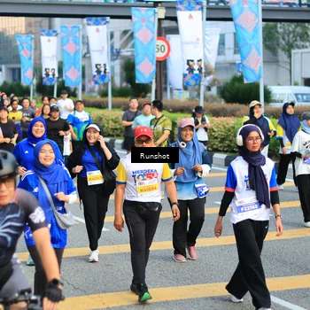 Runner Photo 4882909