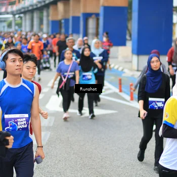 Runner Photo 4882987