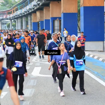 Runner Photo 4883059