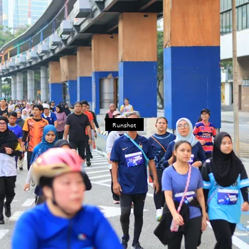 Runner Photo 4883104