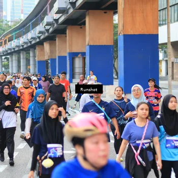 Runner Photo 4883105
