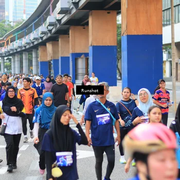 Runner Photo 4883152