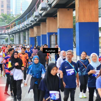 Runner Photo 4883172