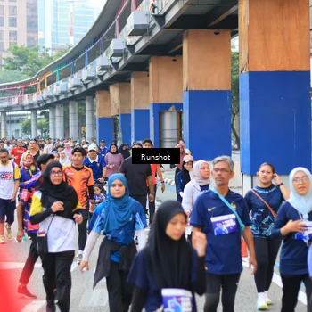 Runner Photo 4883176
