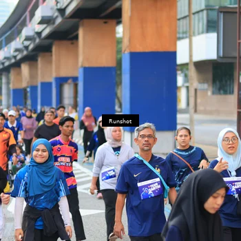 Runner Photo 4883215