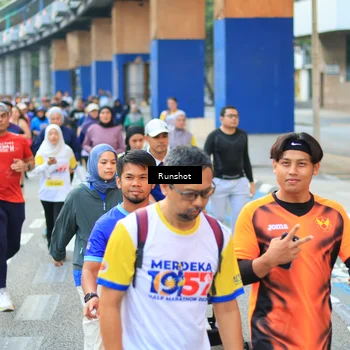 Runner Photo 4883274