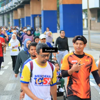 Runner Photo 4883280