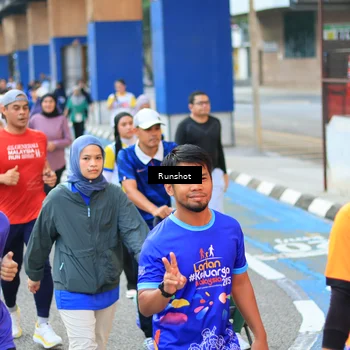 Runner Photo 4883316