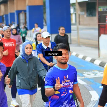 Runner Photo 4883323