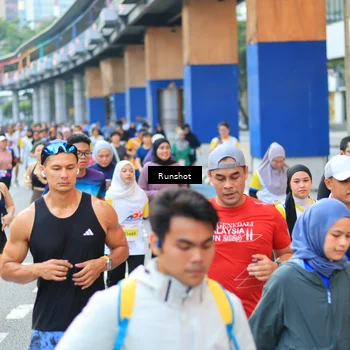 Runner Photo 4883324