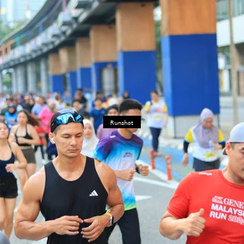 Runner Photo 4883335