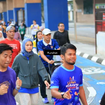 Runner Photo 4883342
