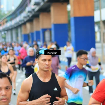 Runner Photo 4883344