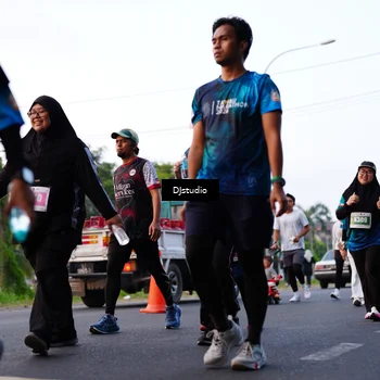 Runner Photo 4883368