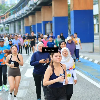 Runner Photo 4883372