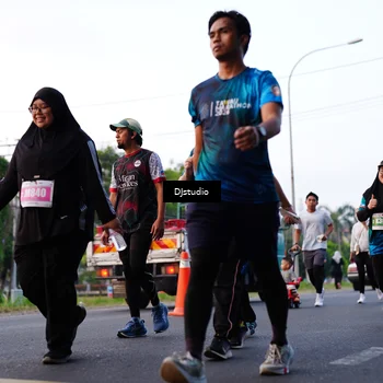 Runner Photo 4883395