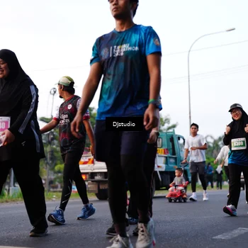Runner Photo 4883414