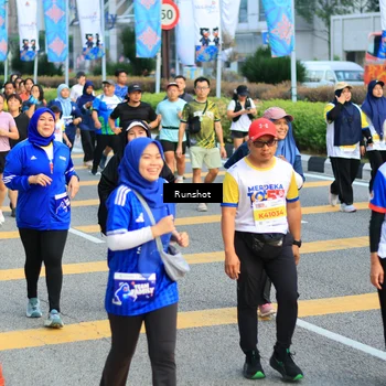 Runner Photo 4883465
