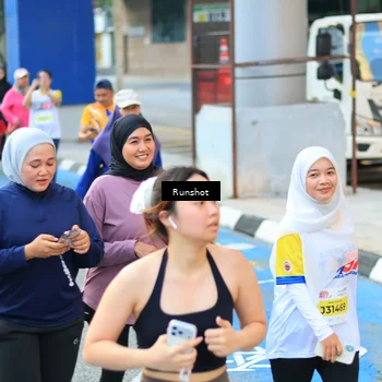 Runner Photo 4883468