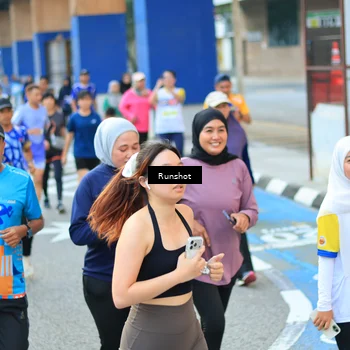 Runner Photo 4883469