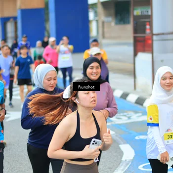 Runner Photo 4883474