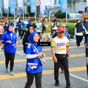 Runner Photo 4883566