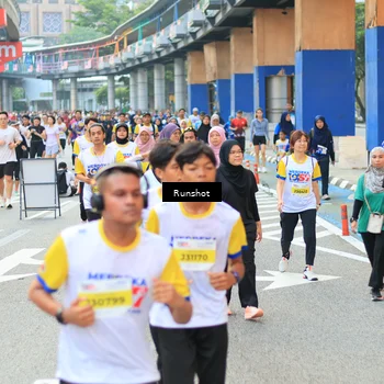 Runner Photo 4883621