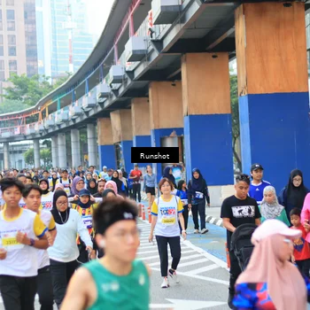 Runner Photo 4883634