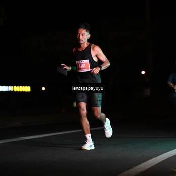 Runner Photo 4883643
