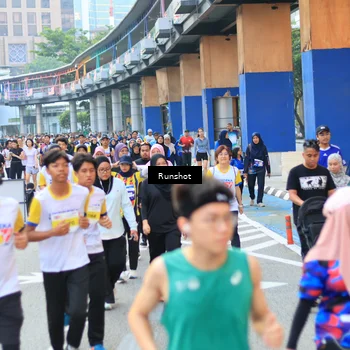 Runner Photo 4883652