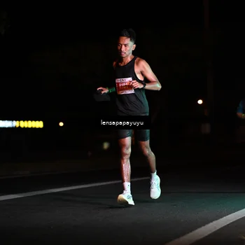 Runner Photo 4883658