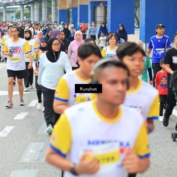 Runner Photo 4883702