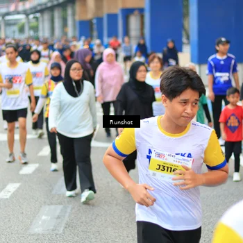 Runner Photo 4883705