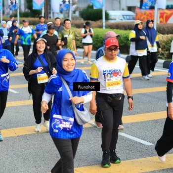 Runner Photo 4883721
