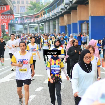 Runner Photo 4883736
