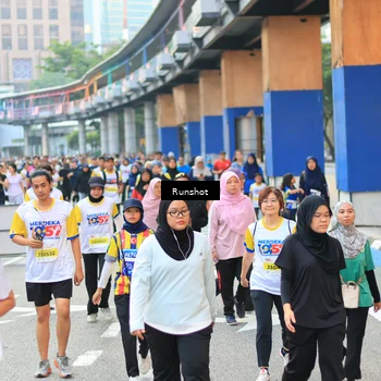 Runner Photo 4883749