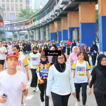 Runner Photo 4883758