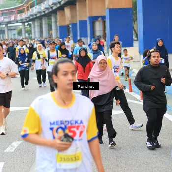 Runner Photo 4883795