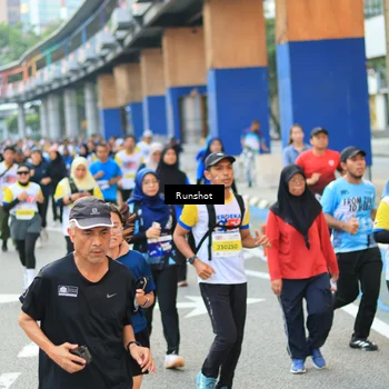 Runner Photo 4883800