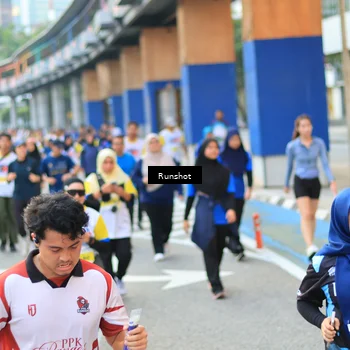 Runner Photo 4883826