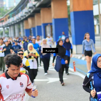 Runner Photo 4883843