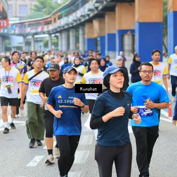 Runner Photo 4883860