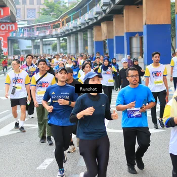 Runner Photo 4883868