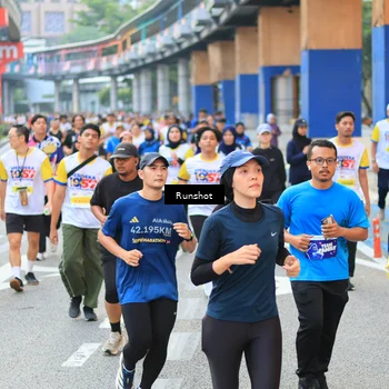 Runner Photo 4883874