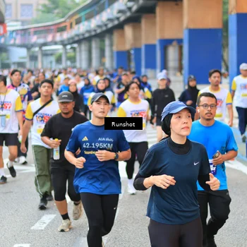 Runner Photo 4883875