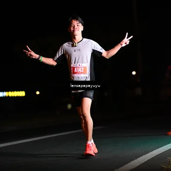 Runner Photo 4883879