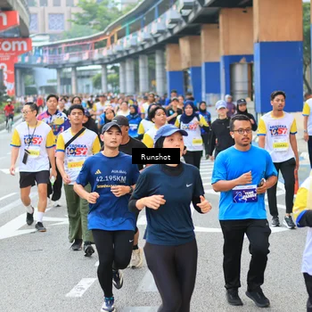 Runner Photo 4883883