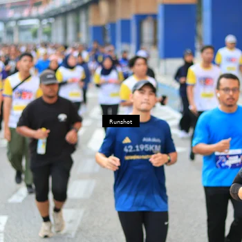 Runner Photo 4883895