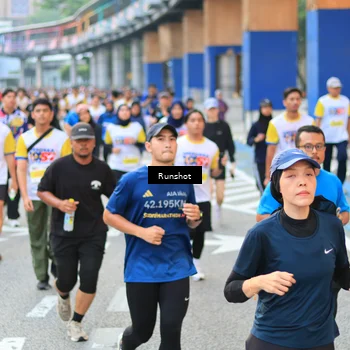 Runner Photo 4883896